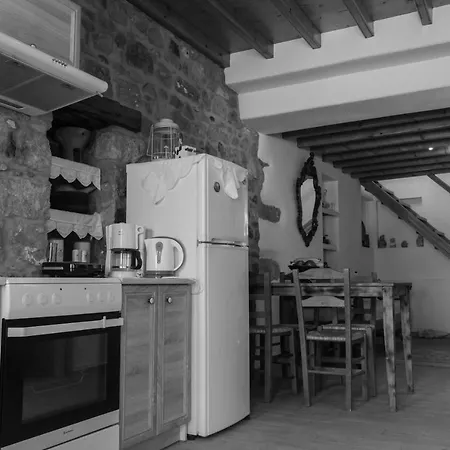 Manos House In Chora Casa de Férias Pátmos