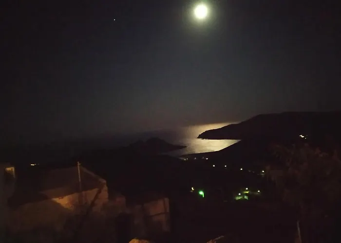 別荘 Manos House In Chora *