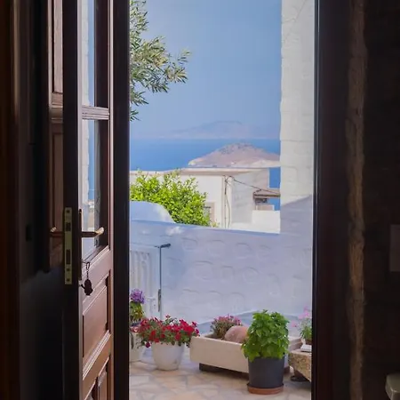 Manos House In Chora Pátmos
