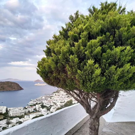 Manos House In Chora Pátmos
