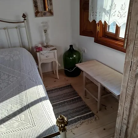Manos House In Chora Дом отдыха *