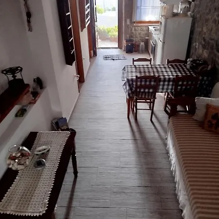 Manos House In Chora Дом отдыха Патмос