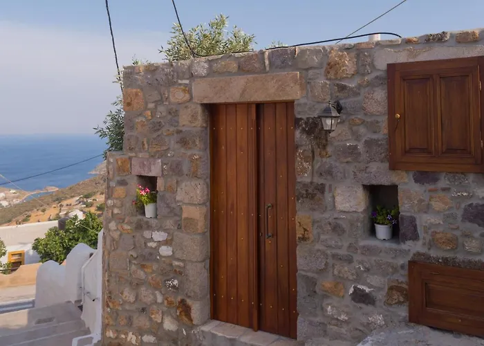 Manos House In Chora 帕特莫斯